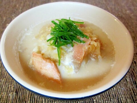 鮭と白菜のミルク味噌雑炊